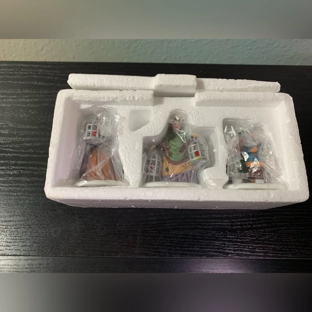 Department 56 add piece